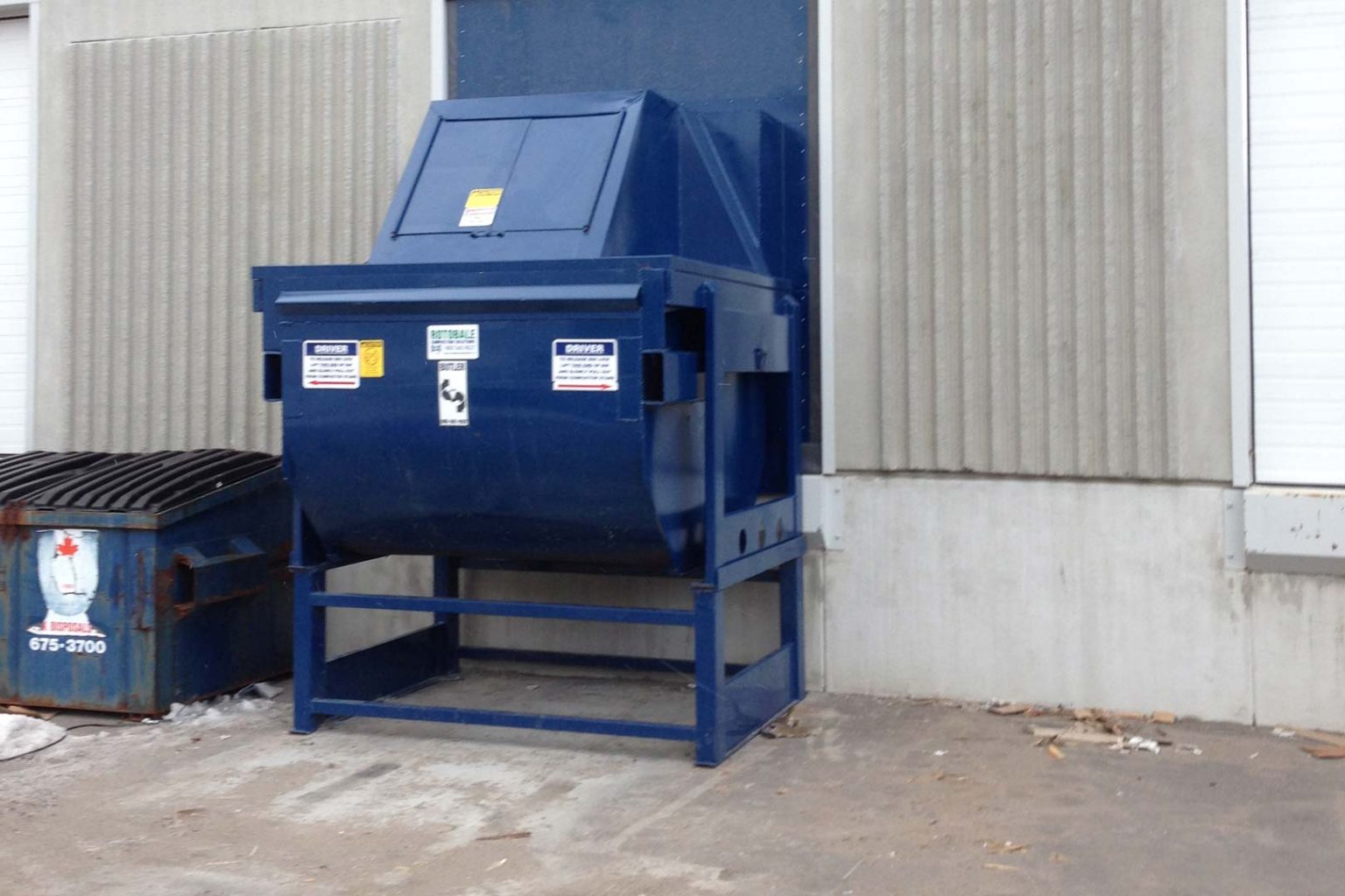 Vertical Compactor Rotobale Compaction Solutions Inc.